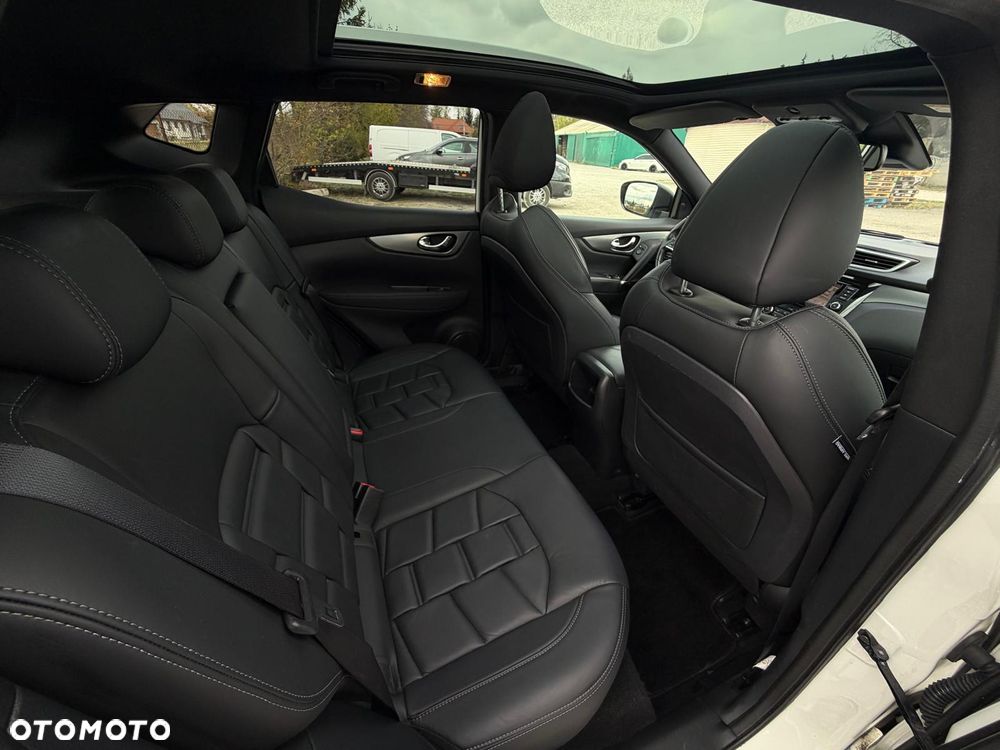 Nissan Qashqai 1.5 dCi Tekna+ - 23