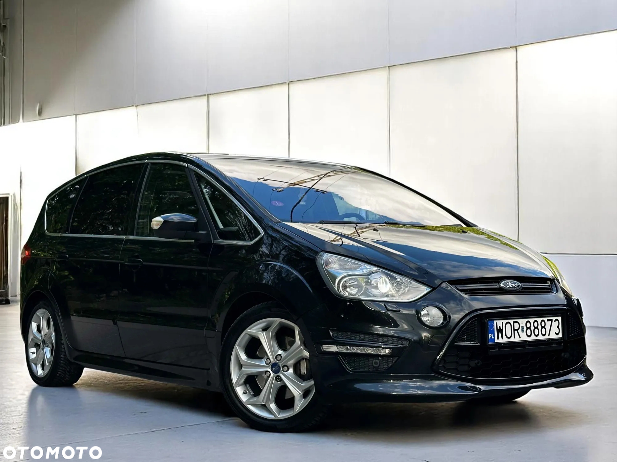 Ford S-Max 2.0 EcoBoost Titanium X - 4