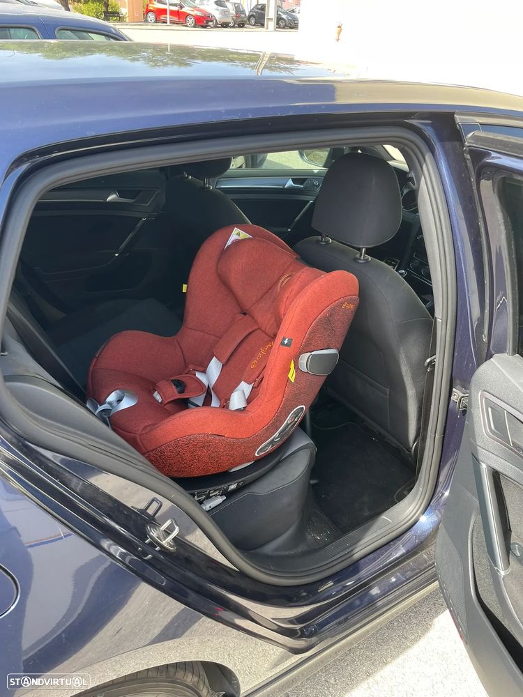 VW Golf 1.6 TDi R-Line - 9