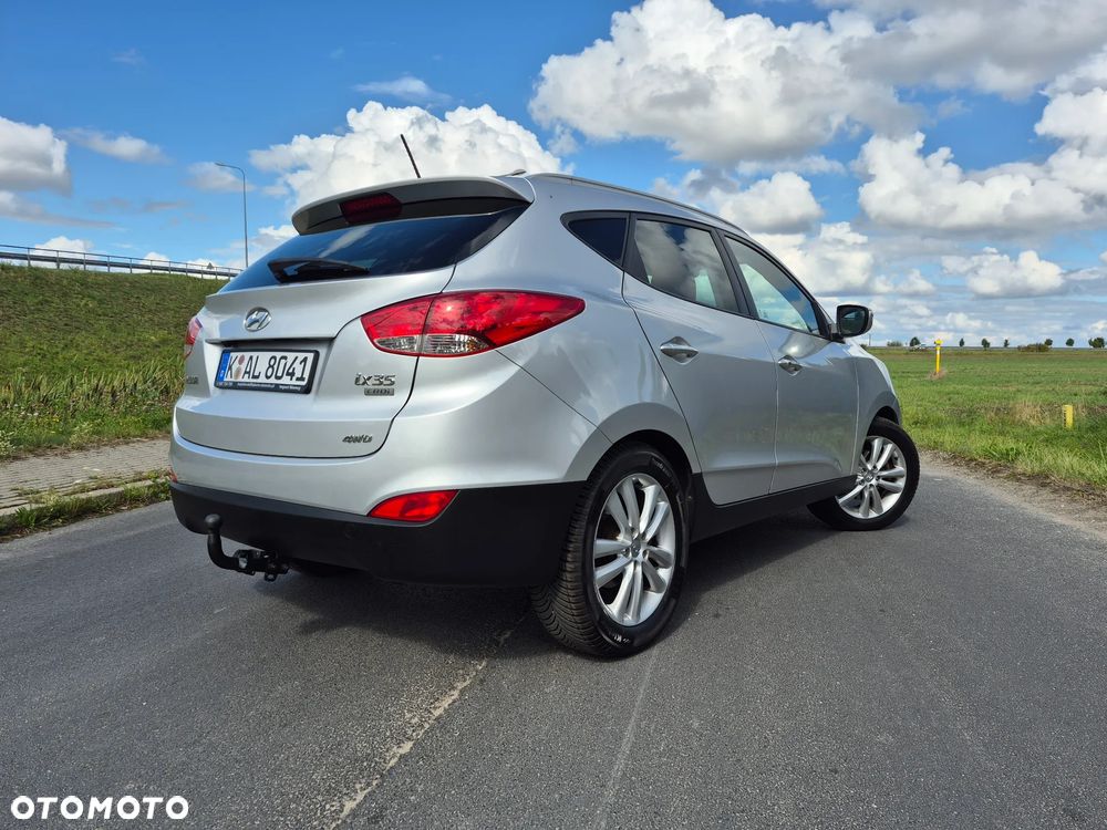 Hyundai ix35 2.0 CRDi 4WD Automatik Premium - 4