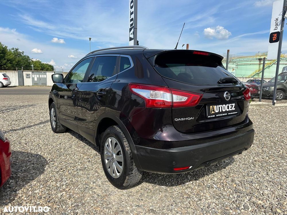 Nissan Qashqai 1.6 DCI TEKNA - 5