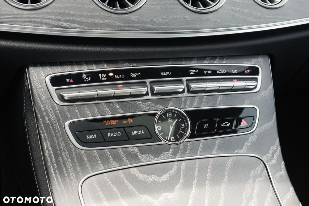 Mercedes-Benz CLS 400 d 4-Matic 9G-TRONIC - 24