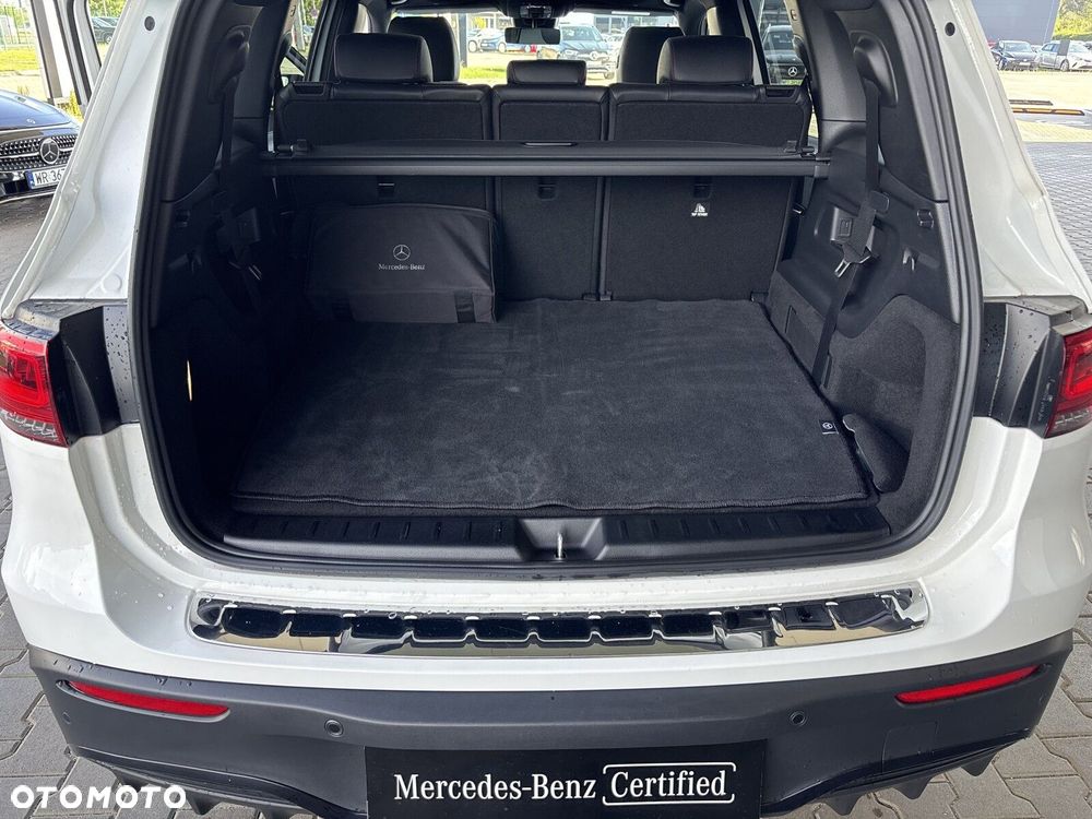 Mercedes-Benz EQB - 25