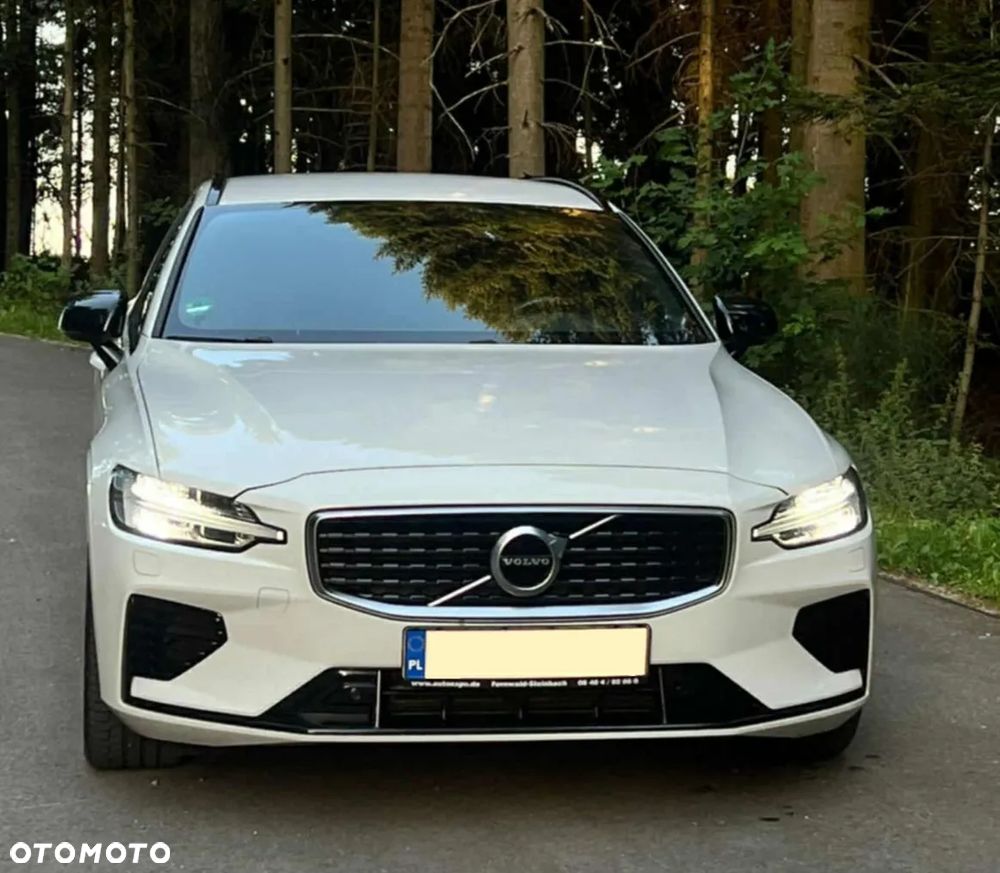 Volvo V60 T8 AWD Twin Engine Geartronic R-Design - 1