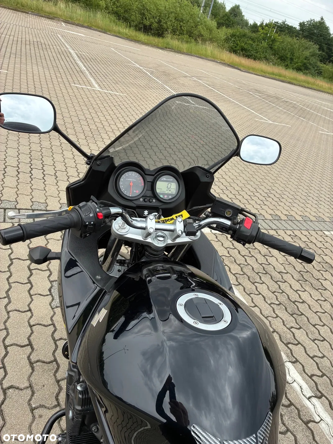 Suzuki Bandit - 20