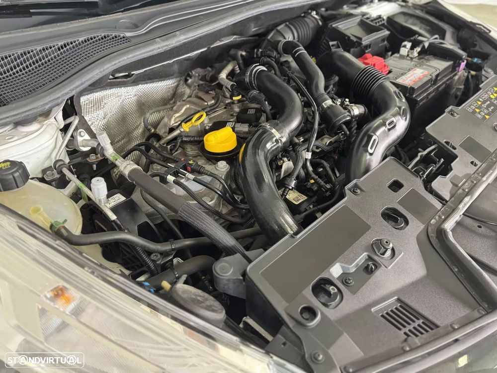 Renault Clio 0.9 TCe Limited Bi-Fuel - 8