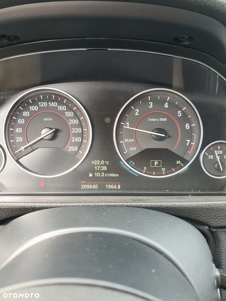BMW Seria 3 328i xDrive - 13
