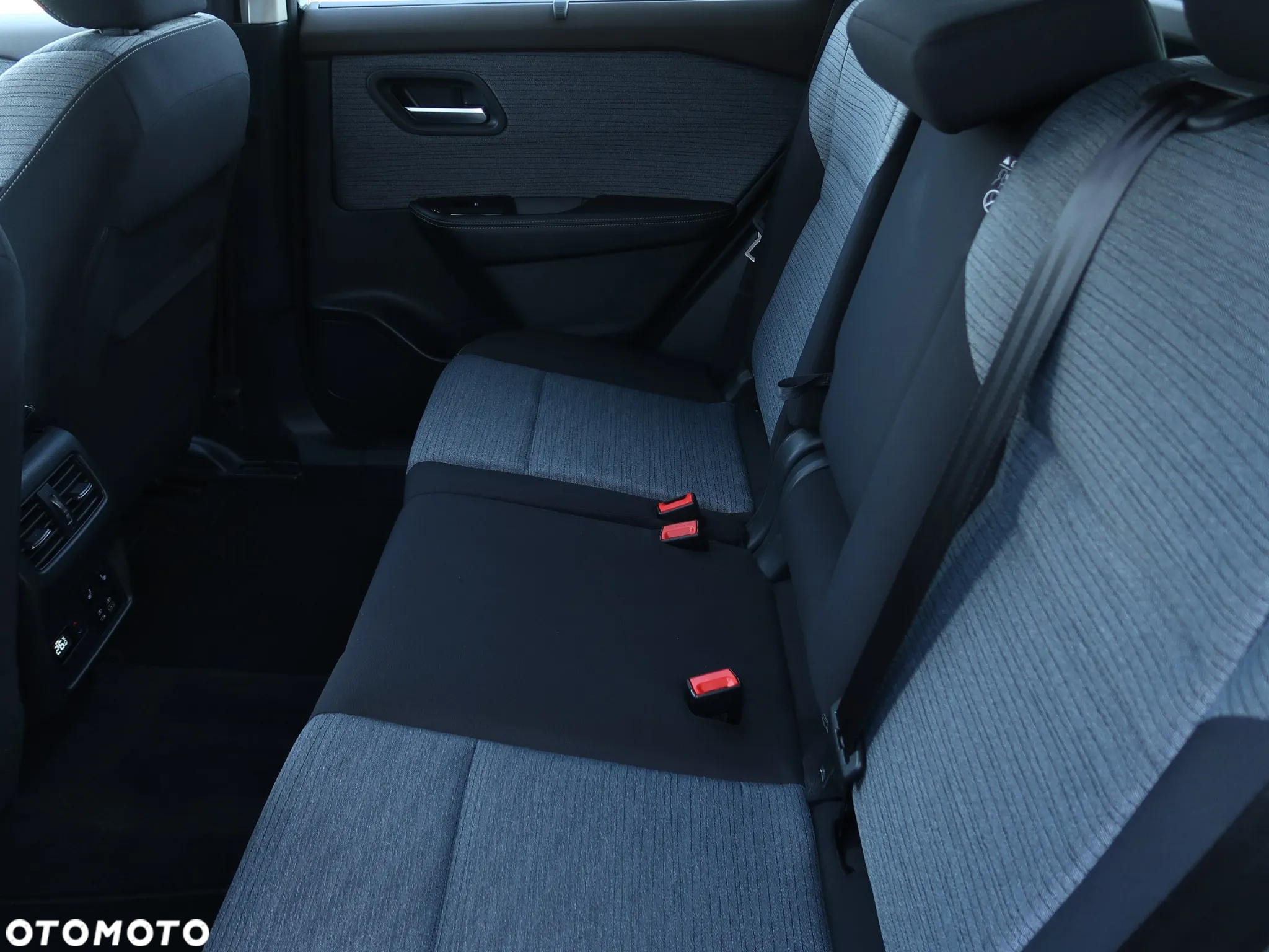 Nissan X-Trail - 29