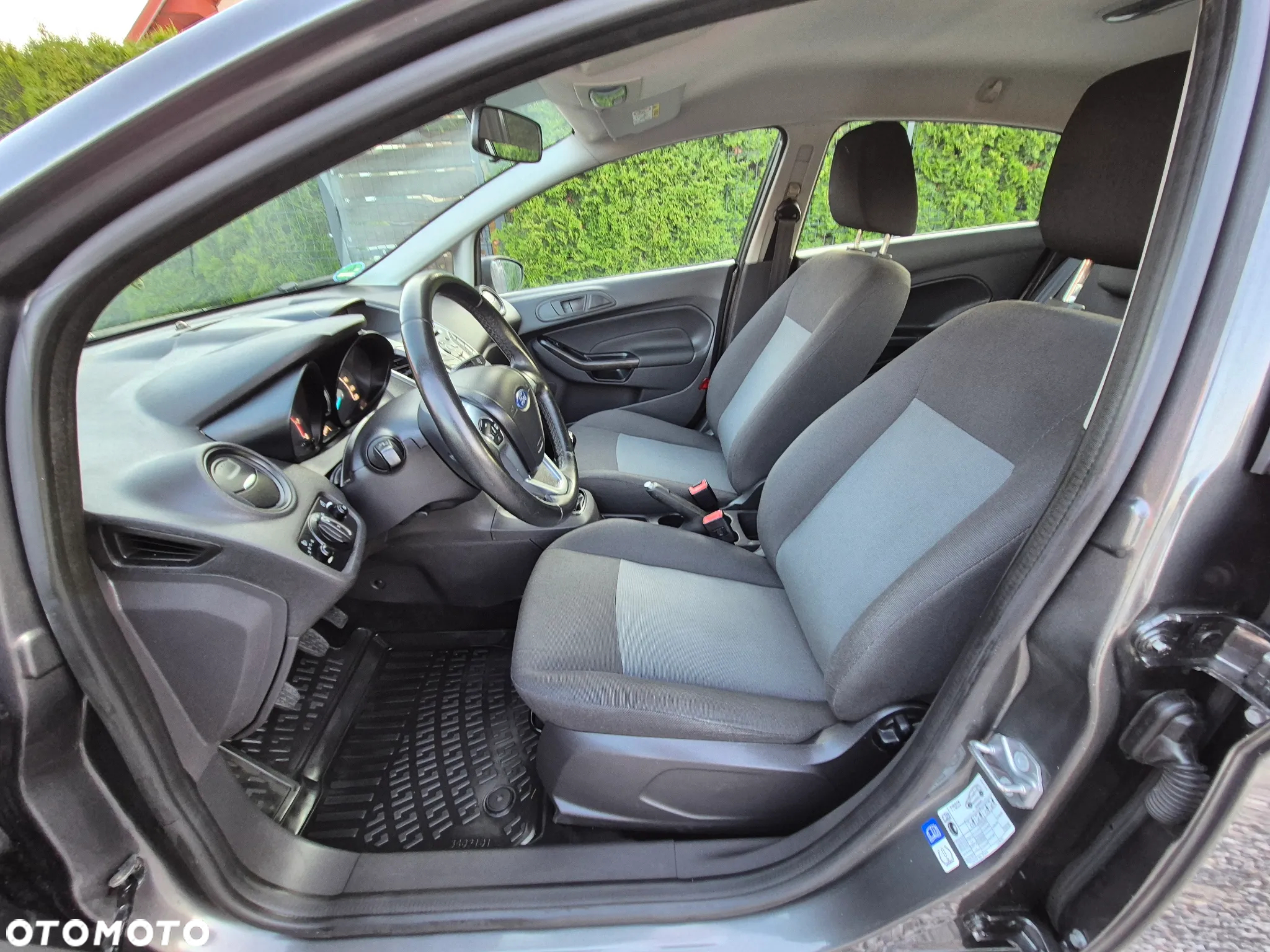 Ford Fiesta 1.25 Celebration - 22