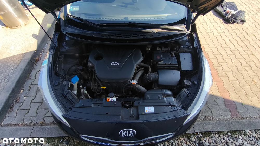 Kia Ceed 1.6 GDI Vision - 14