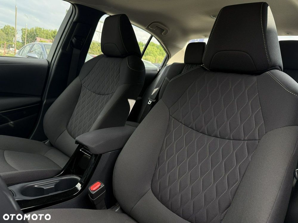 Toyota Corolla 1.5 Comfort - 11