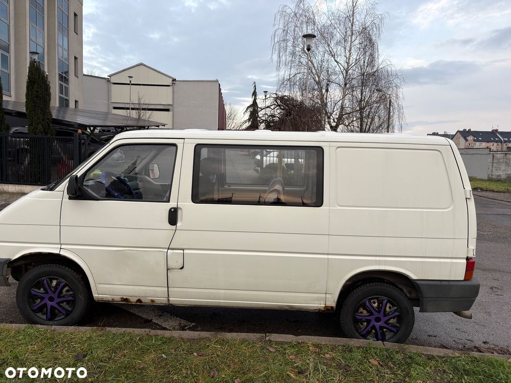 Volkswagen Transporter - 6