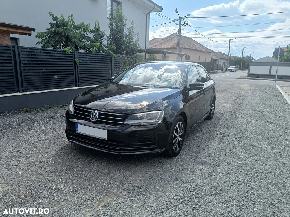 Volkswagen Jetta - 5