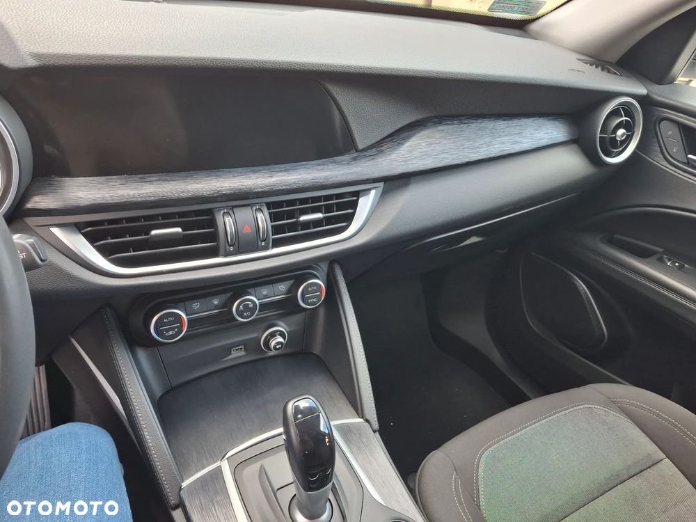 Alfa Romeo Stelvio 2.0 Turbo Business Q4 - 22