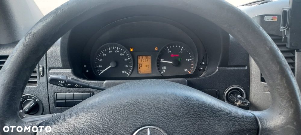 Mercedes-Benz Sprinter - 8