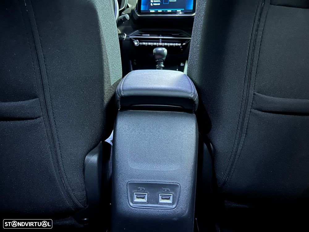 Peugeot 2008 1.2 PureTech Allure Pack - 41