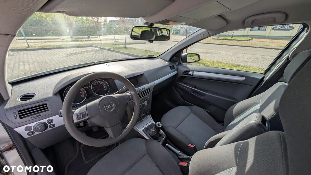 Opel Astra 1.3 CDTI Enjoy - 6