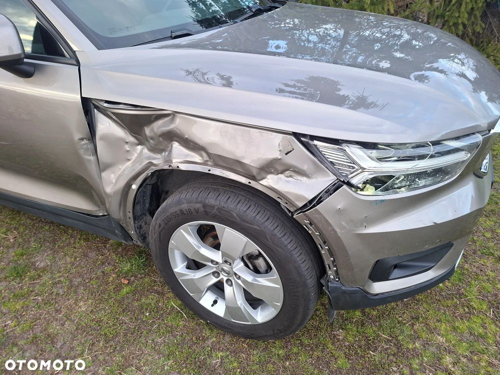 Volvo XC 40 T3 Geartronic Momentum Core - 12