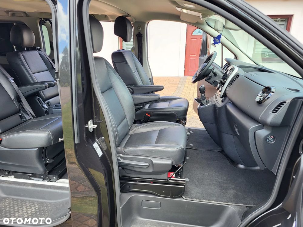 Renault Trafic Grand 2.0 dCi EDC - 7