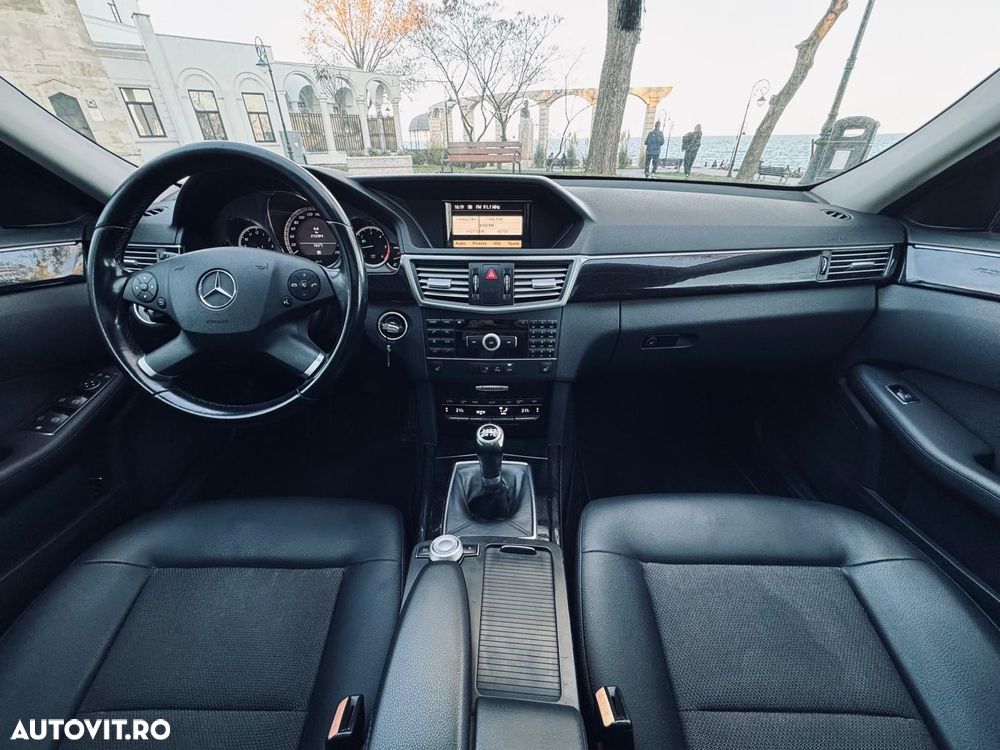 Mercedes-Benz E 200 CDI BlueEfficiency - 19