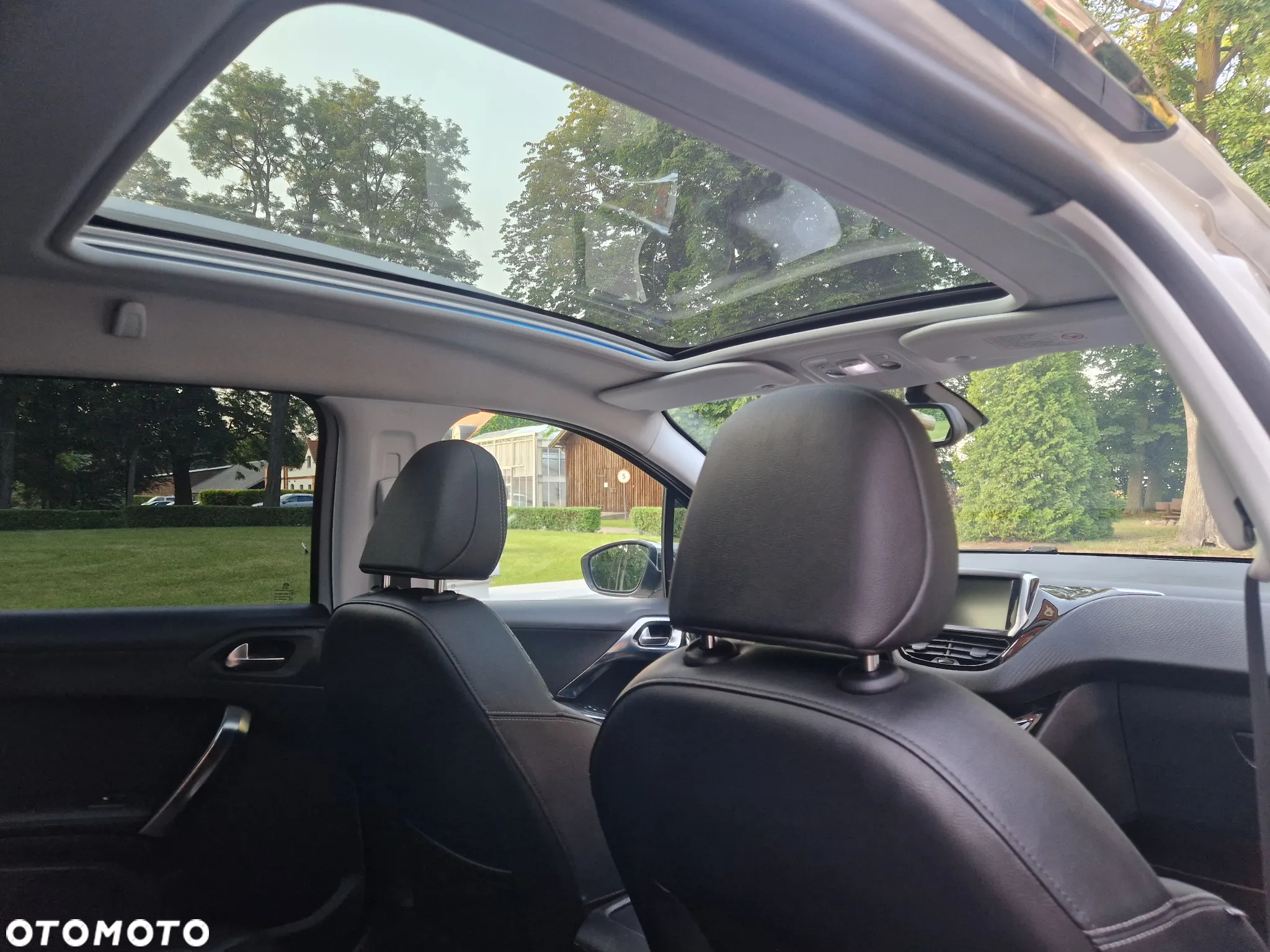 Peugeot 2008 120 VTI Allure - 18