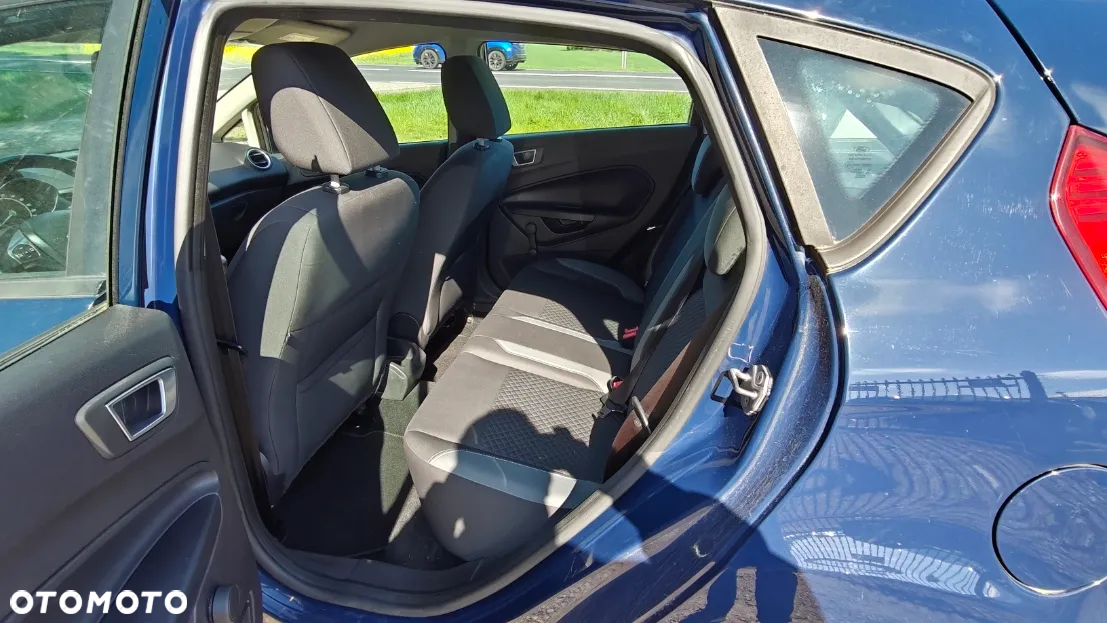Ford Fiesta - 11