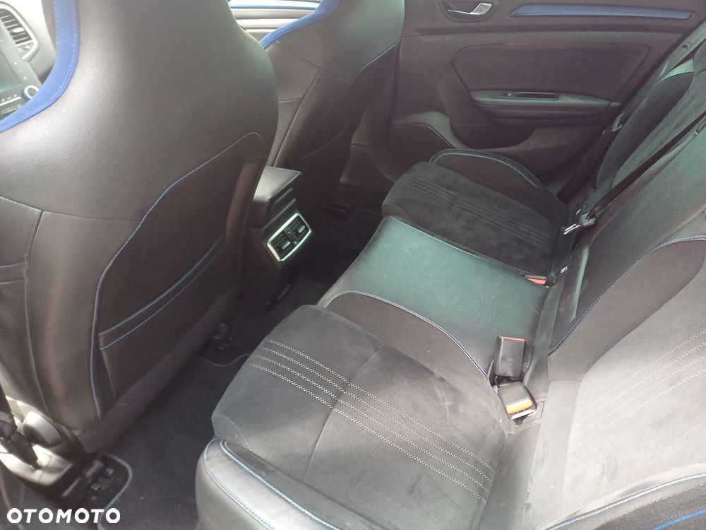 Renault Megane ENERGY TCe 205 EDC GT - 17