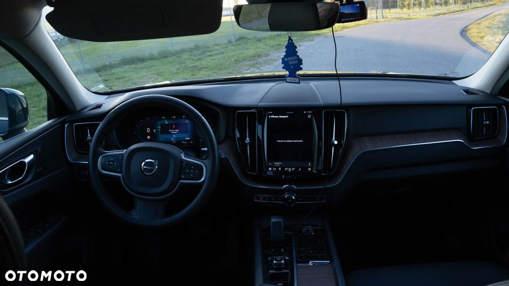 Volvo XC 60 - 25