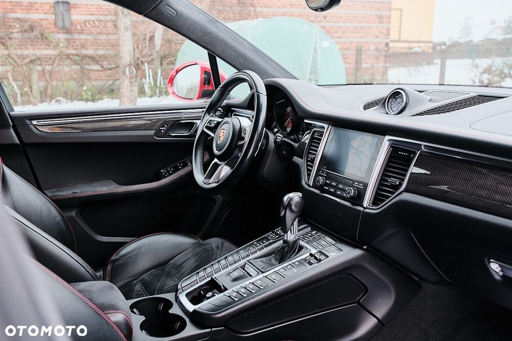 Porsche Macan - 22