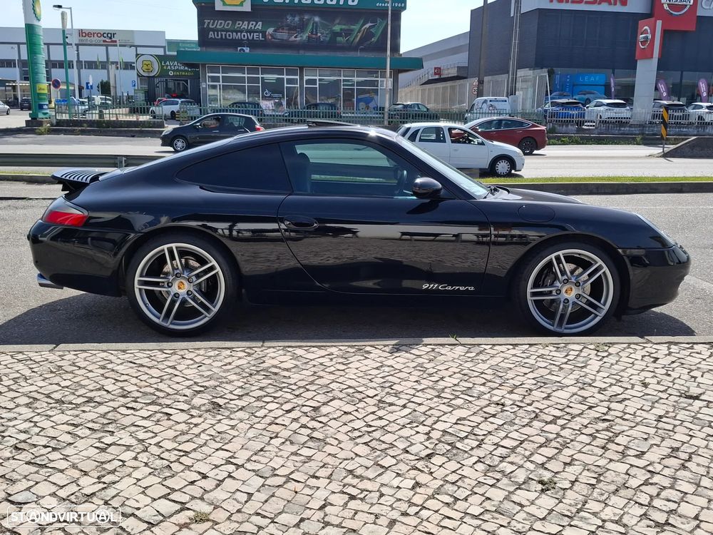 Porsche 911 (996) Carrera Coupé - 30