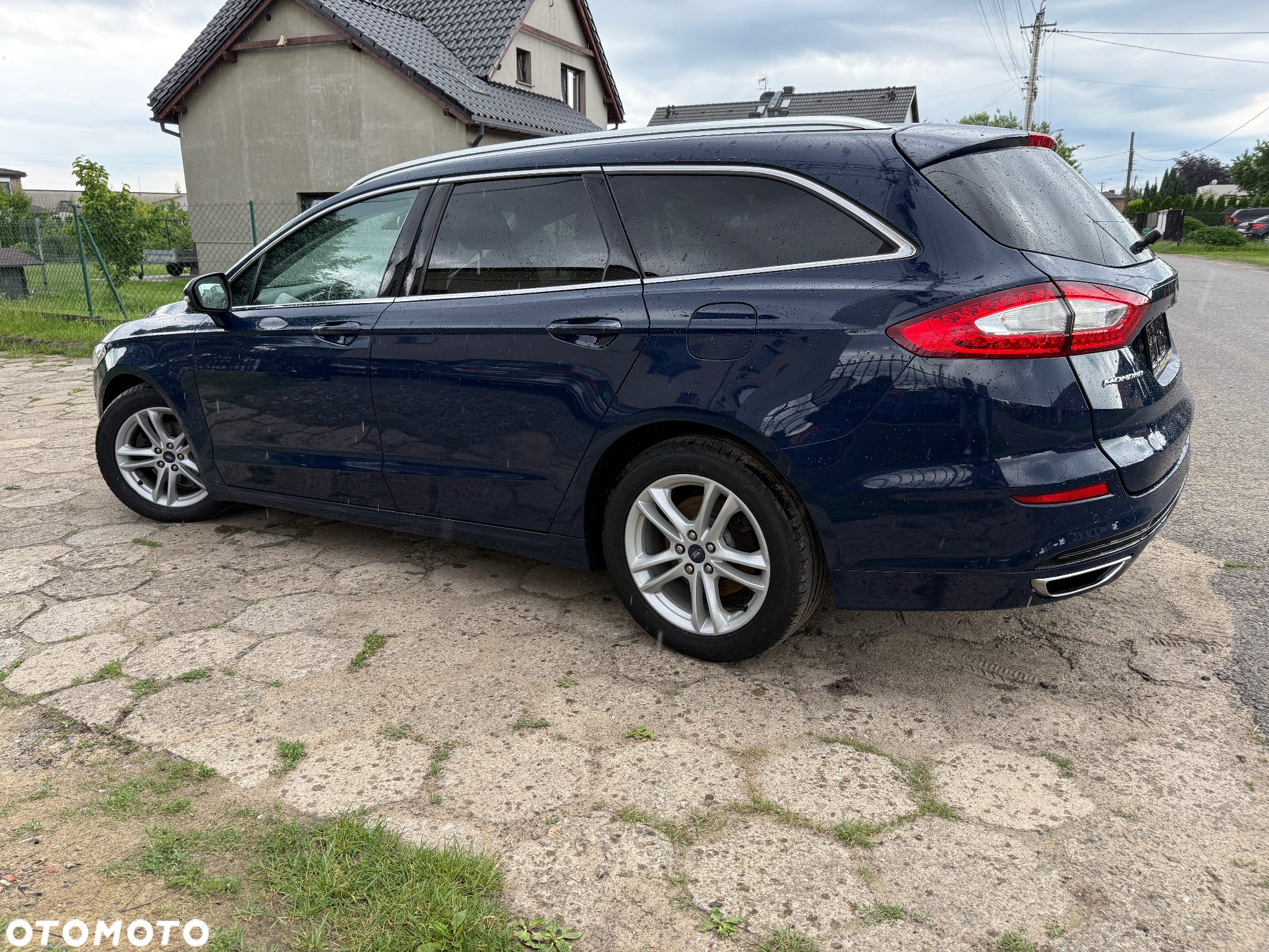 Ford Mondeo Turnier 2.0 TDCi Bi-Turbo PowerShift-Aut Titanium - 4