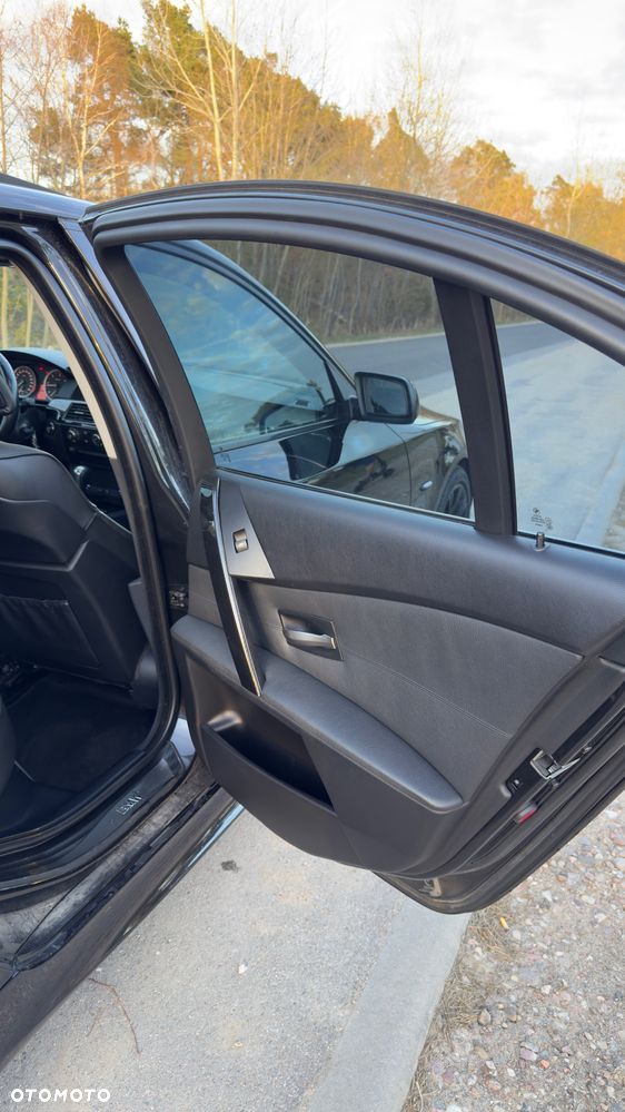BMW Seria 5 - 29