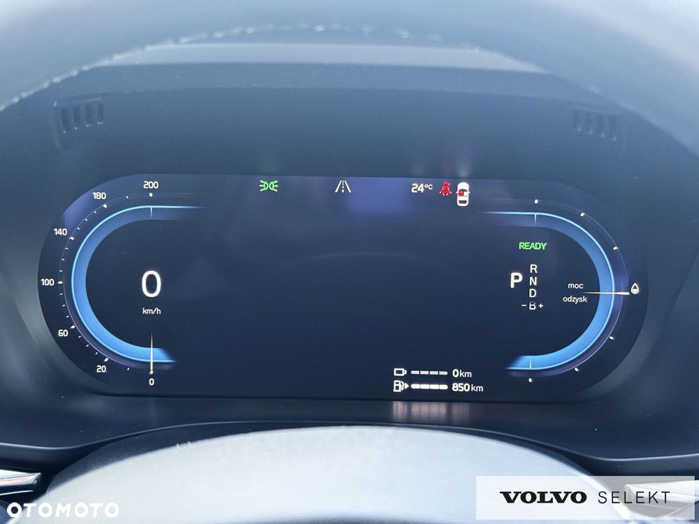 Volvo XC 90 - 8