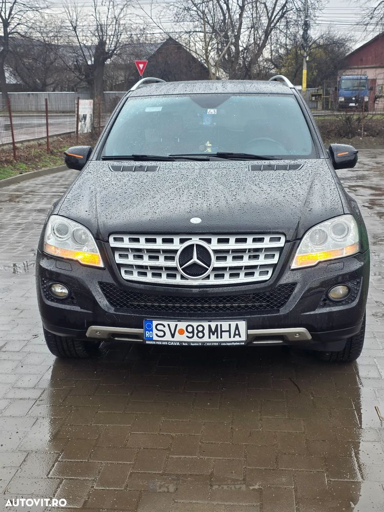 Mercedes-Benz ML 300 CDI BlueEfficiency Aut - 28