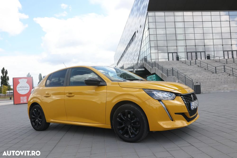 Peugeot 208 1.2 L PureTech STT EAT8 Active Pack - 20