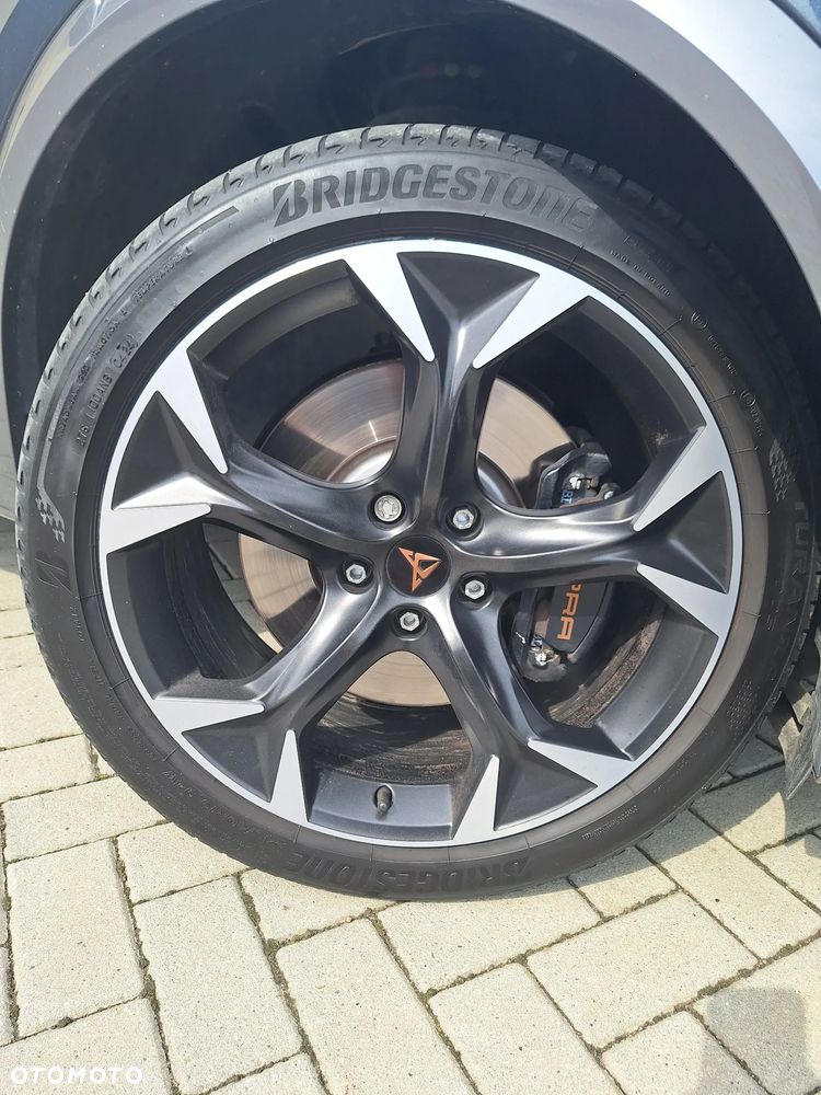 Cupra Formentor 2.0 TSI 4Drive VZ Tribe Edition DSG - 36