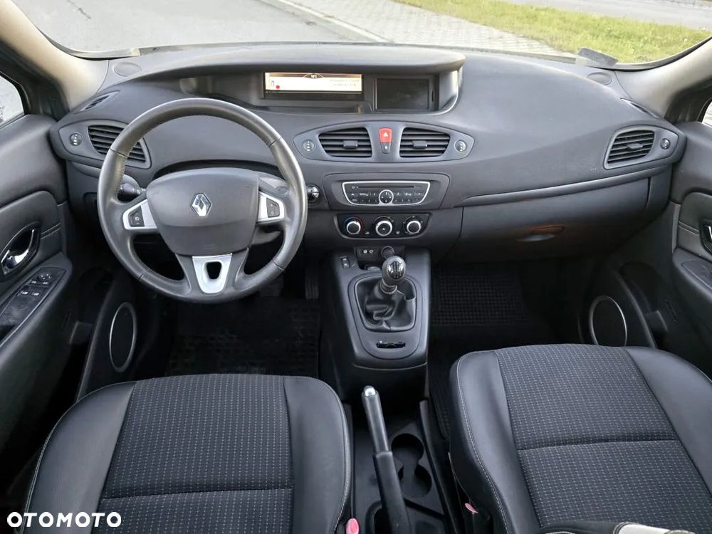 Renault Scenic 1.5 dCi Avantage - 19