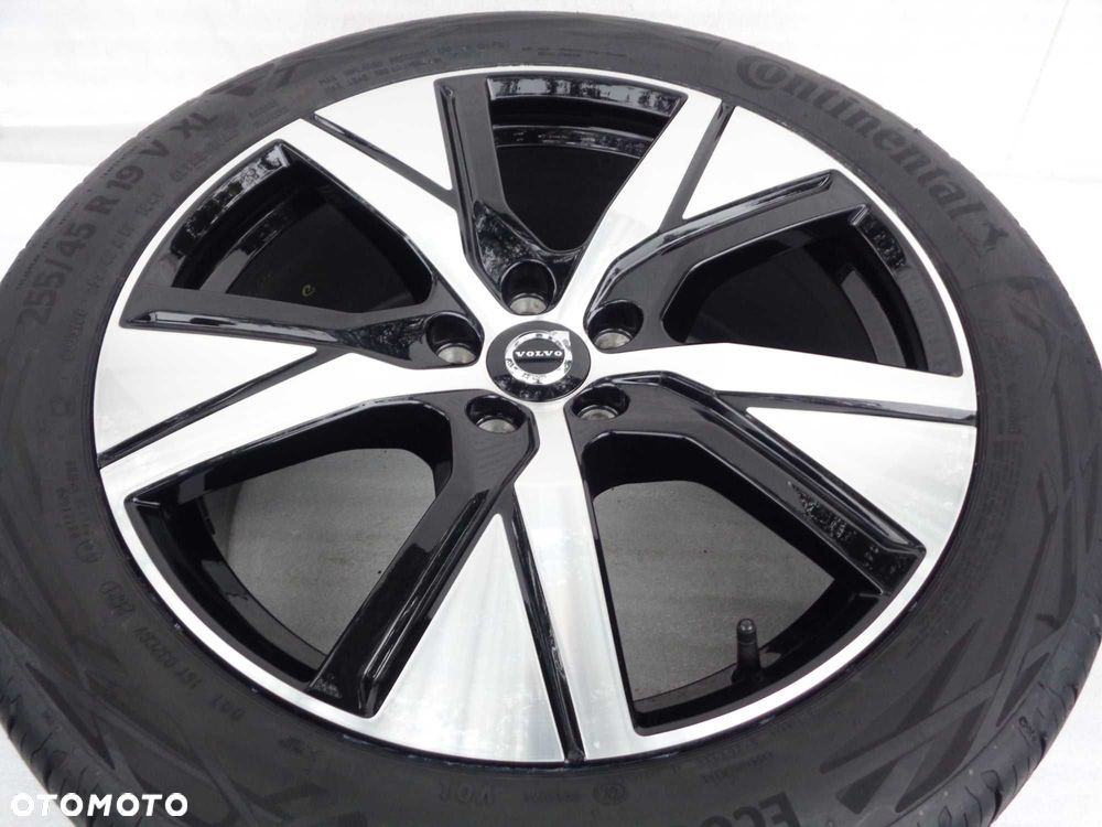 FELGI Alufelgi 19 5x108 VOLVO XC40 XC60 2x ET50,5 7,5J 2x ET56 8,5J - 3