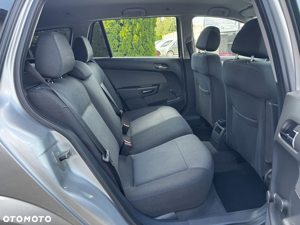 Opel Astra 1.8 Enjoy - 34