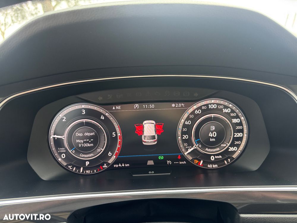 Volkswagen Tiguan - 8