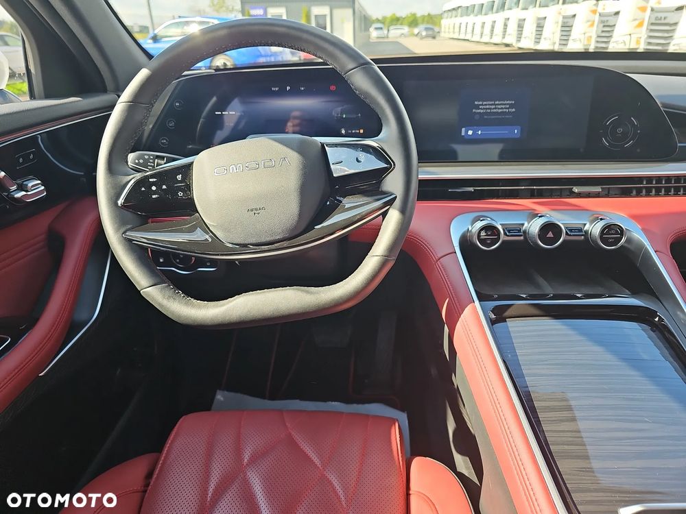 Omoda 9 1.5 Super Hybrid Exclusive AWD - 11