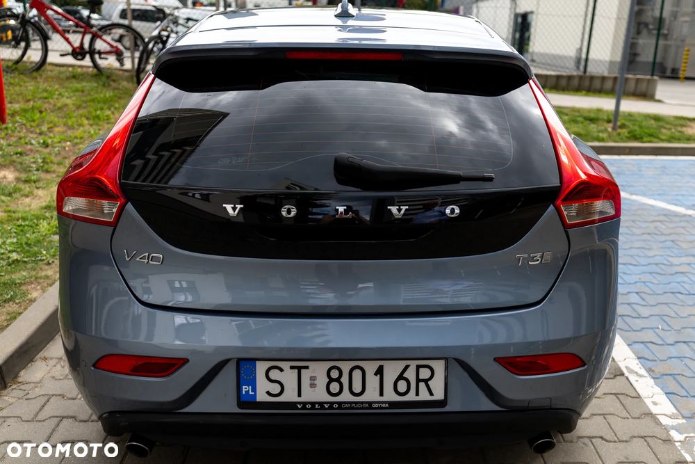Volvo V40 T3 Drive-E Inscription - 4