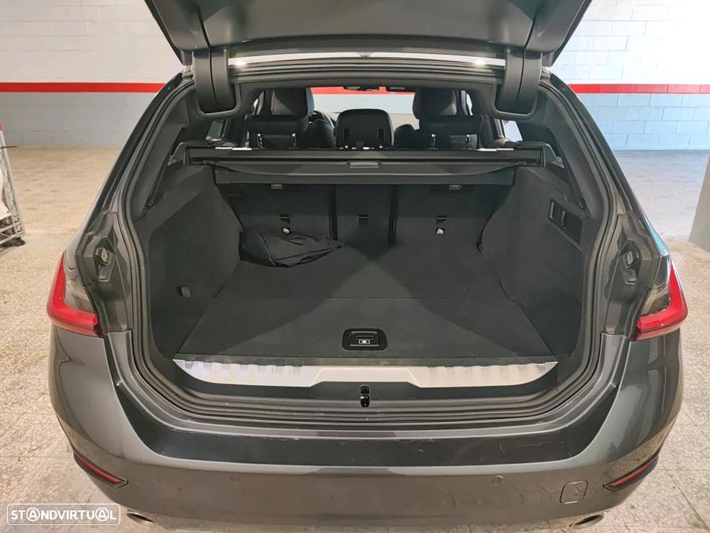 BMW 320 e Corporate Edition Auto - 10
