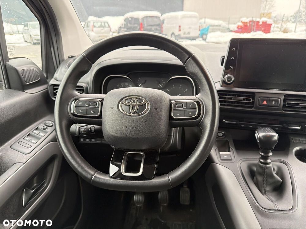 Toyota Proace City Verso - 11