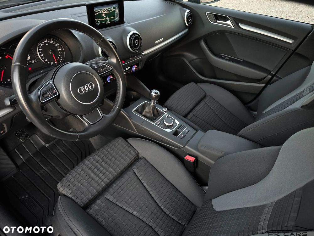Audi A3 Limousine 2.0 TDI quattro S line Sportpaket - 29