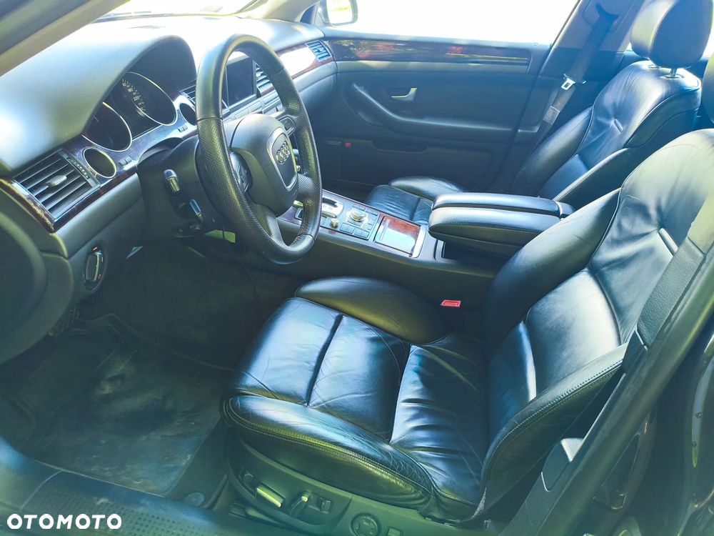 Audi A8 - 9
