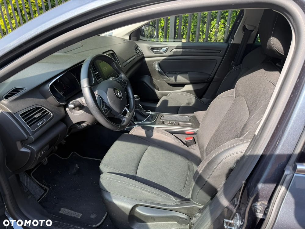 Renault Megane 1.5 Blue dCi Limited - 7