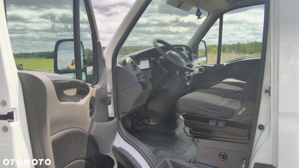 Iveco SOLOMON 35S11 - 21