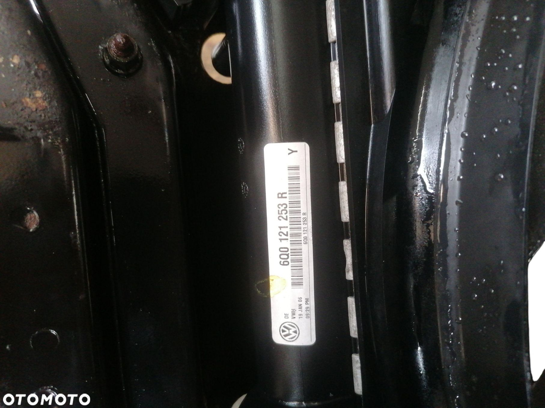 PAS PRZEDNI BELKA CHŁODNICE VW FOX 1.4 TDI 05-10 6Q0121253R - 5