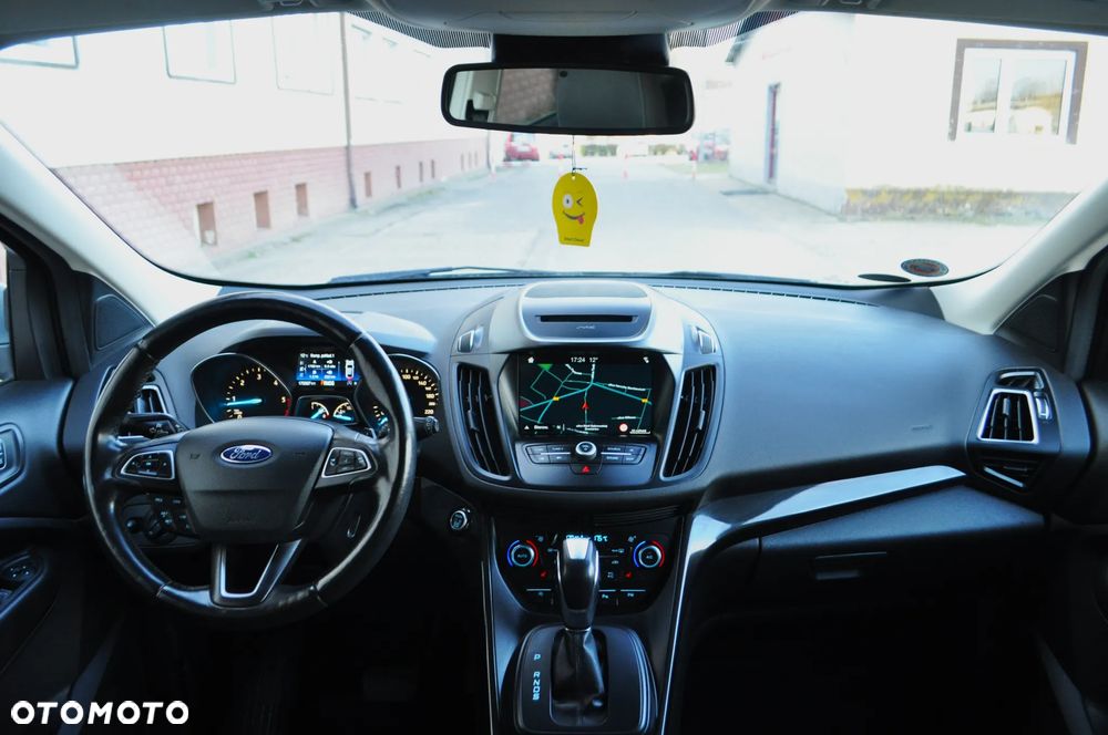 Ford Kuga 2.0 TDCi 4x4 Titanium - 13